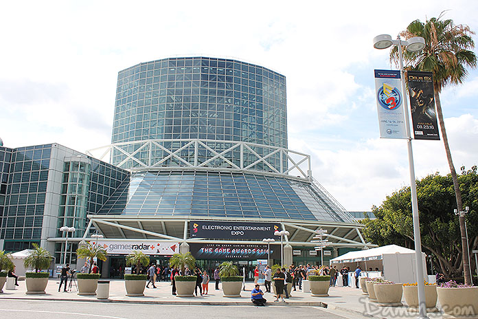 [E3 2016] Les Pubs du Convention Center en Photos